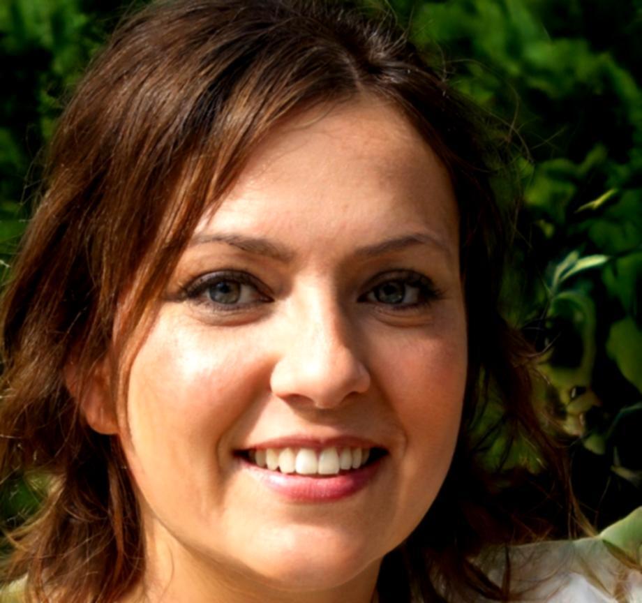 Elena Blackwood, Learning Specialist